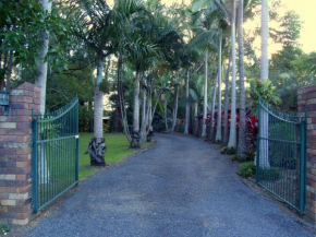 Emerald Tropical Palms B & B, Corindi Beach